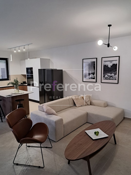 Mandre - villa lussuosa con piscina