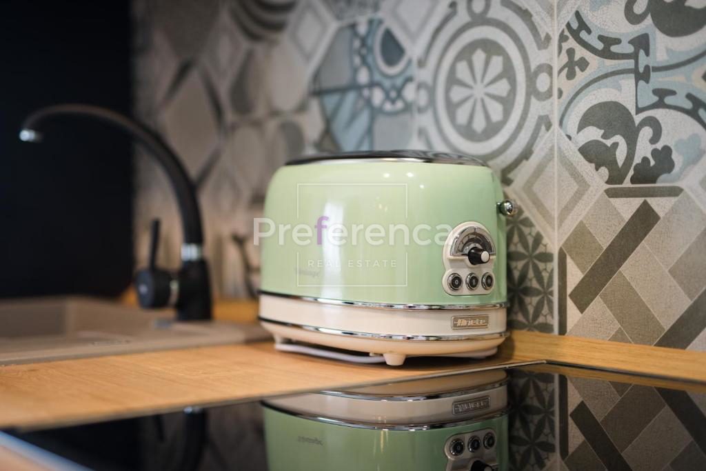 Dabovi stani, Novalja - villa con piscina + terreno con progetto