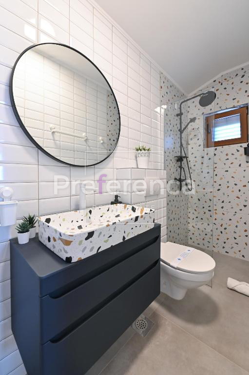 Dabovi stani, Novalja - villa con piscina + terreno con progetto