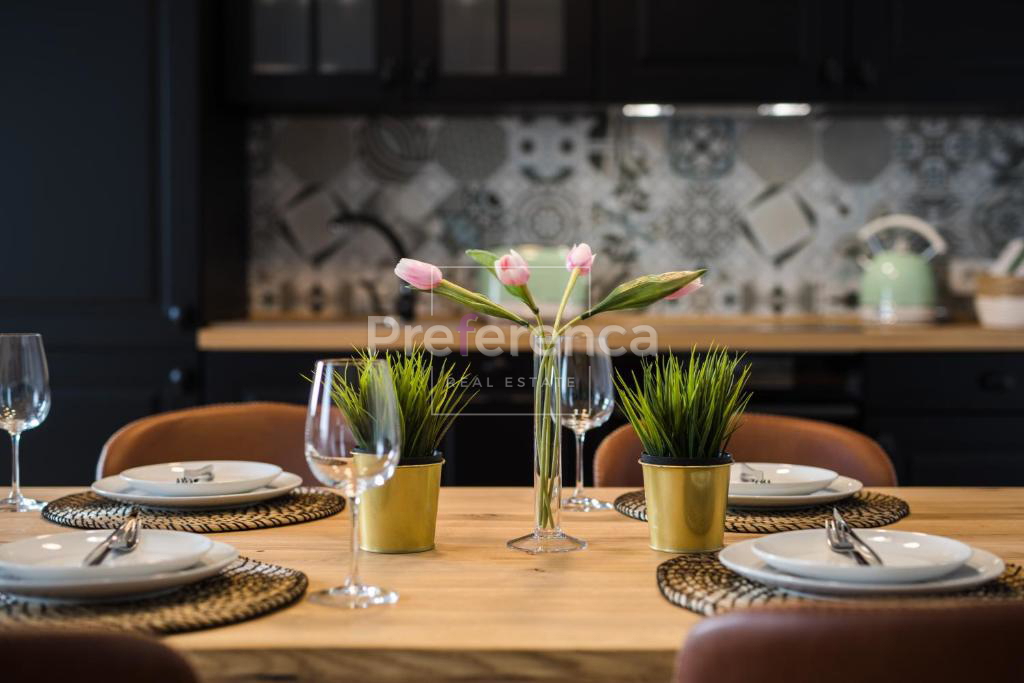 Dabovi stani, Novalja - villa con piscina + terreno con progetto