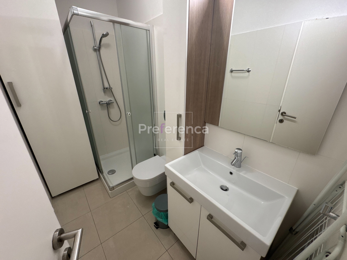 Novalja - appartamento bilocale al piano terra - SECONDA FILA DAL MARE