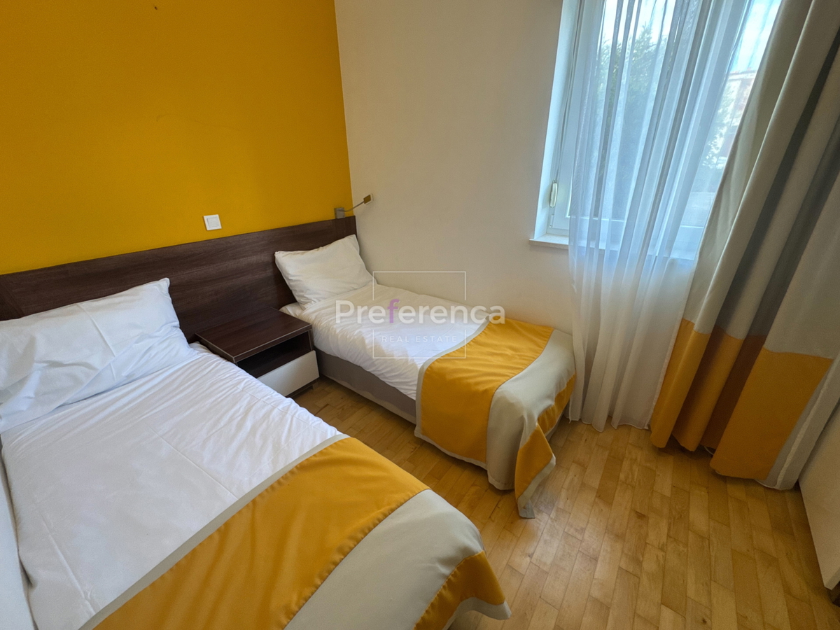 Novalja - appartamento bilocale al piano terra - SECONDA FILA DAL MARE