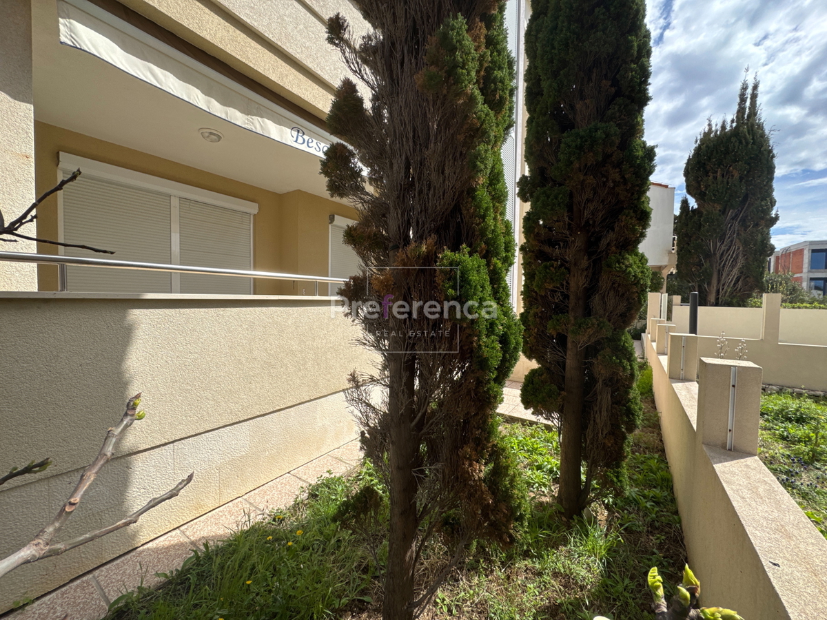 Novalja - appartamento bilocale al piano terra - SECONDA FILA DAL MARE