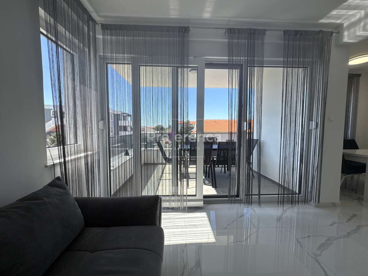 Novalja - appartamento con due camere al primo piano