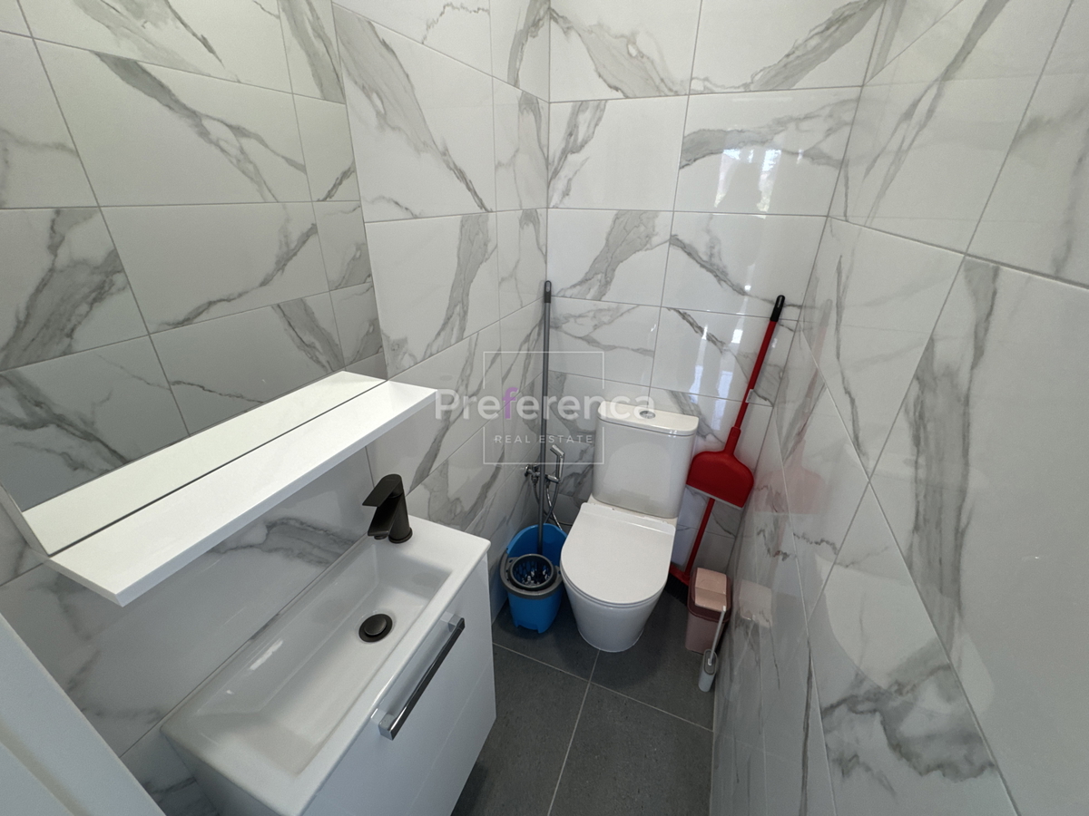 Novalja - appartamento con due camere al primo piano