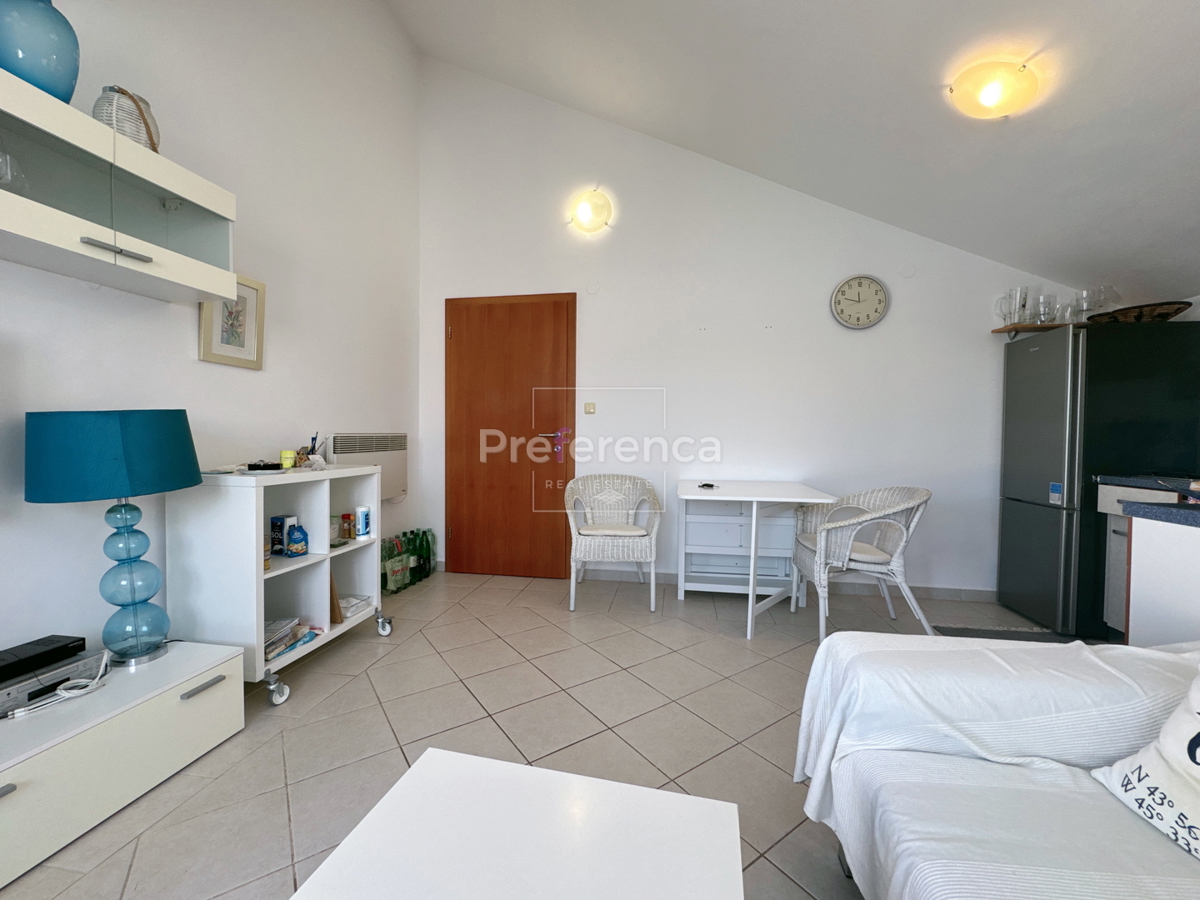 Stara Novalja - monolocale in prima fila sul mare