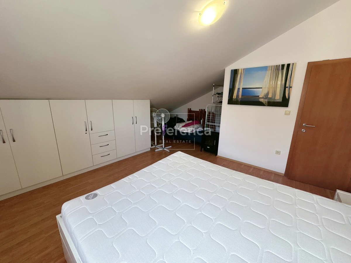 Stara Novalja - monolocale in prima fila sul mare