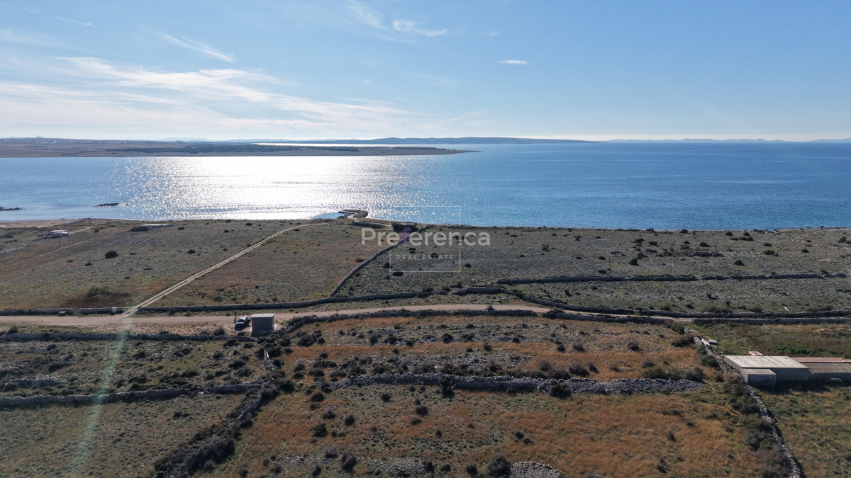 Povljana - terreno agricolo - SECONDA FILA