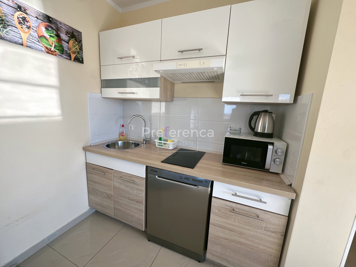 Novalja - appartamento con due camere al primo piano