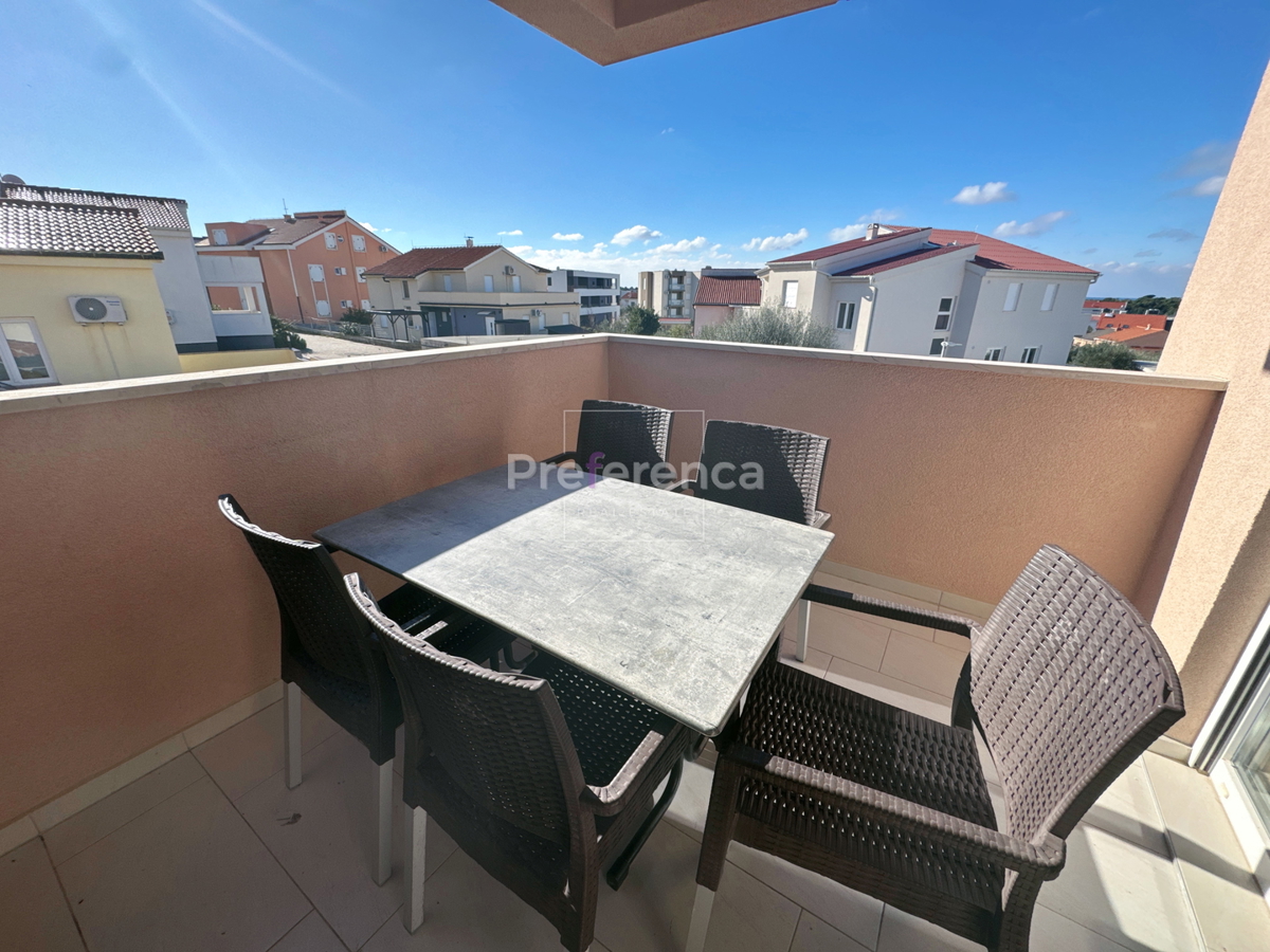 Novalja - appartamento con due camere al primo piano