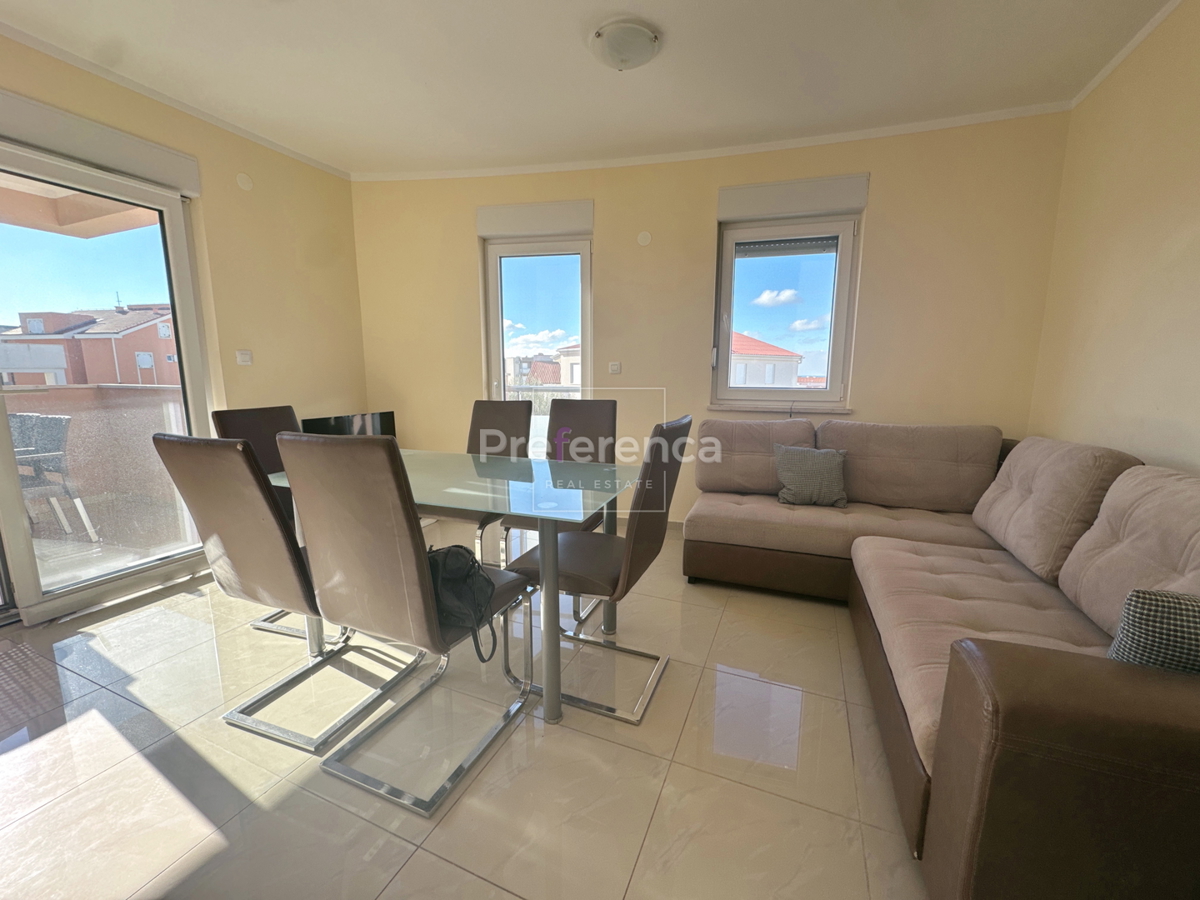 Novalja - appartamento con due camere al primo piano