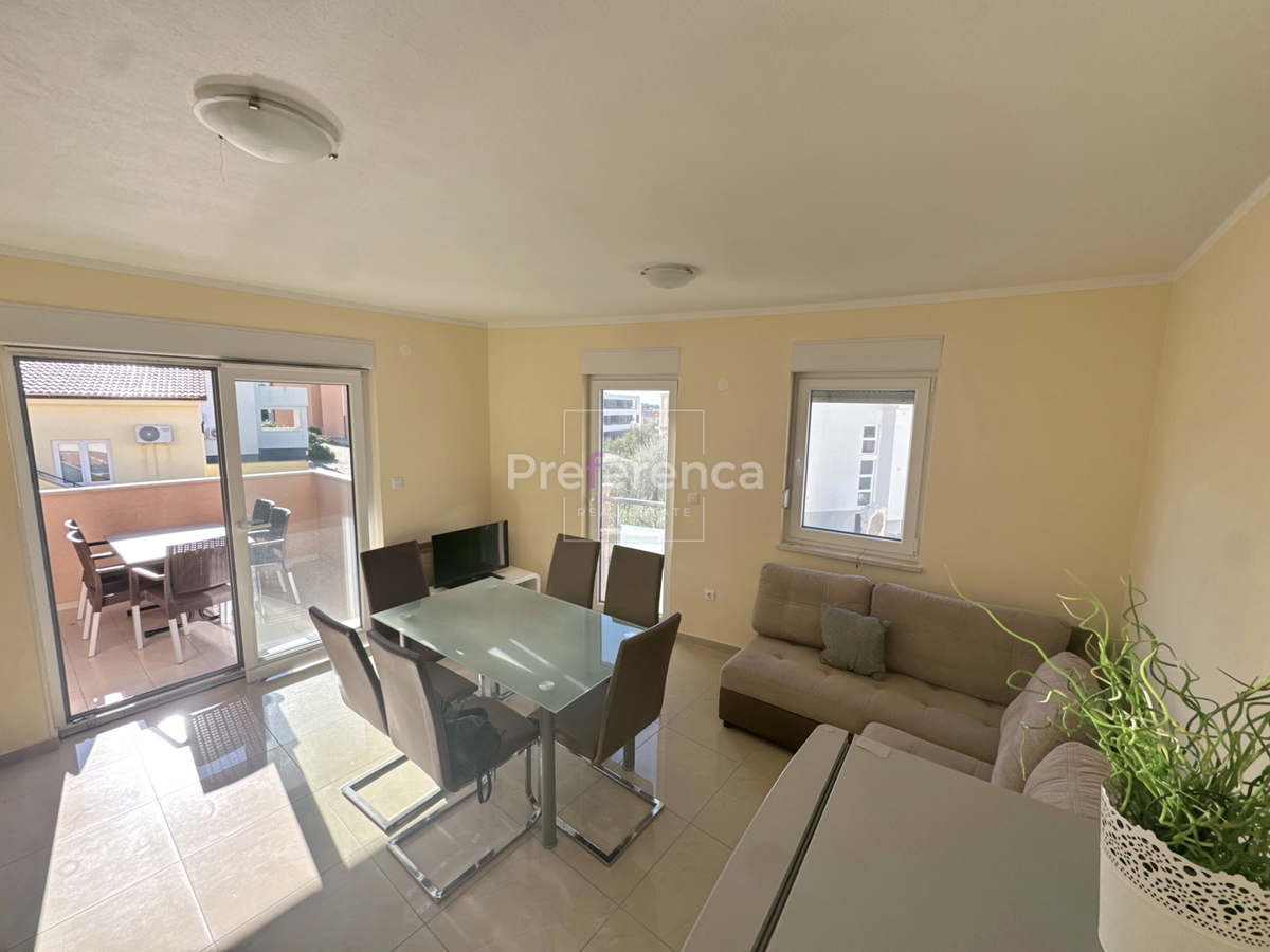 Novalja - appartamento con due camere al primo piano