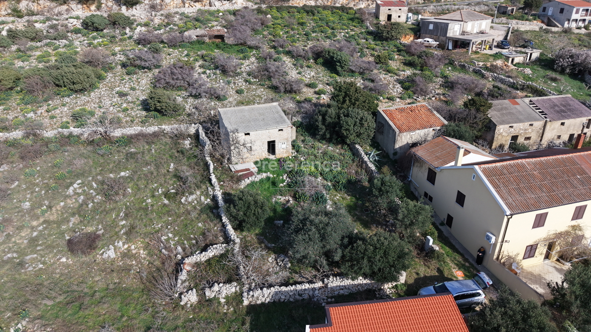 Kolan - terreno edificabile con permesso di costruzione