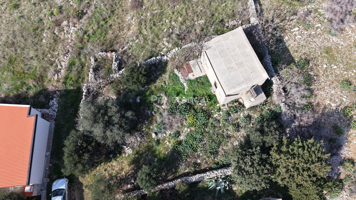 Kolan - terreno edificabile con permesso di costruzione