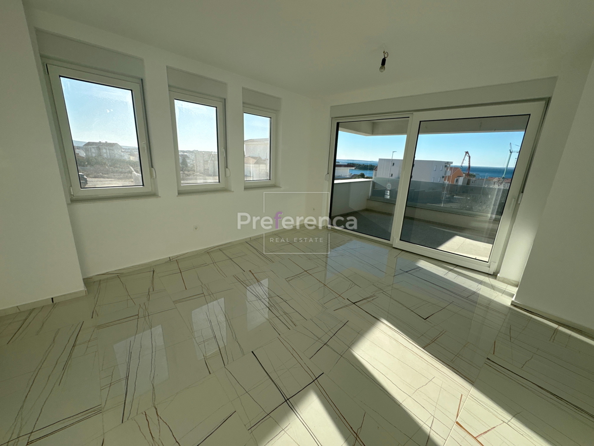 Novalja - Appartamento con due camere da letto e giardino