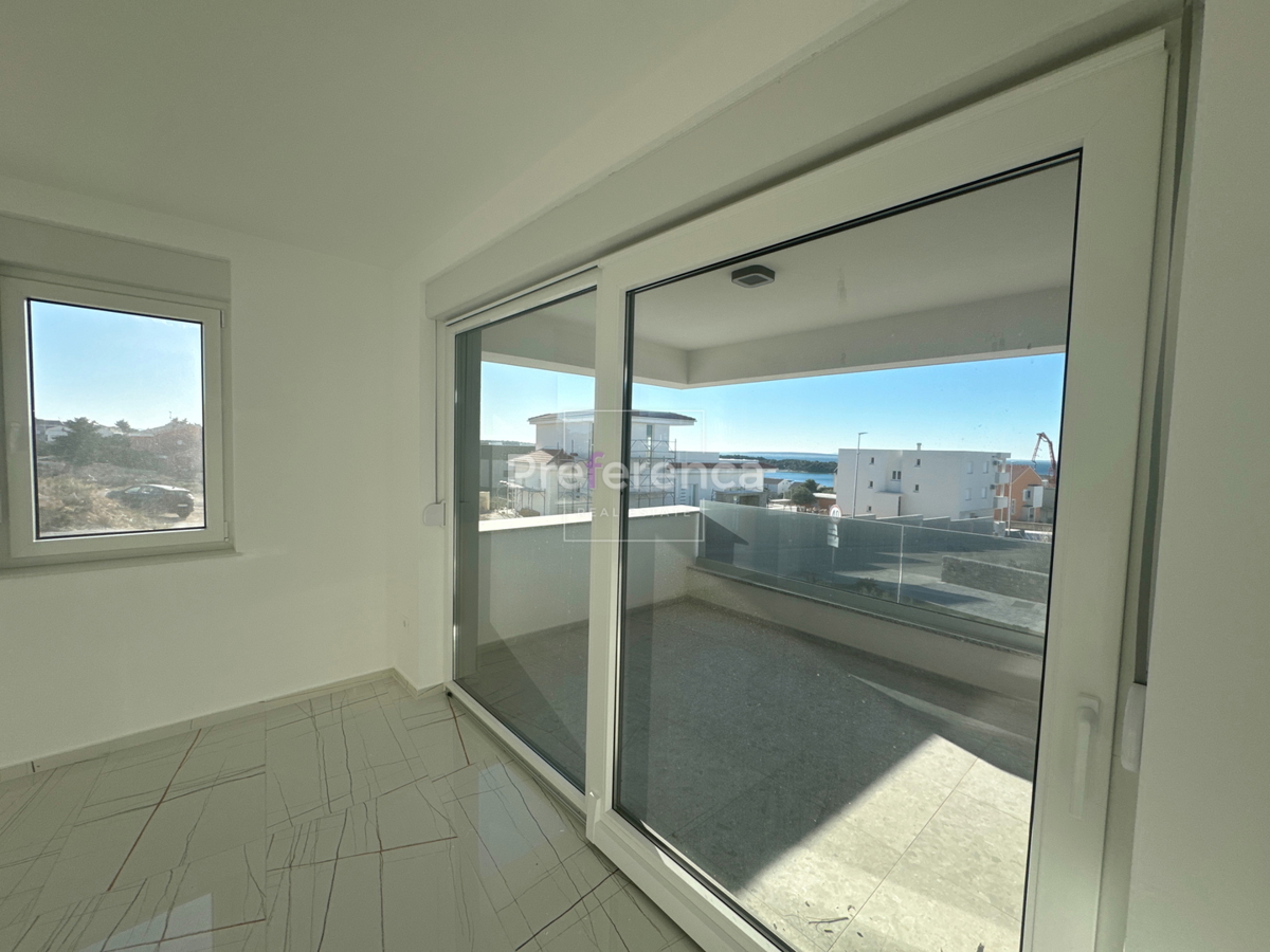 Novalja - Appartamento con due camere da letto e giardino