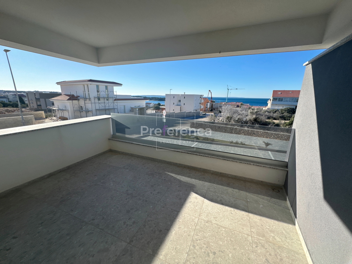 Novalja - Appartamento con due camere da letto e giardino