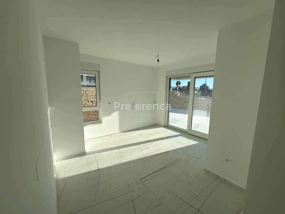 Novalja - Appartamento con due camere da letto e giardino