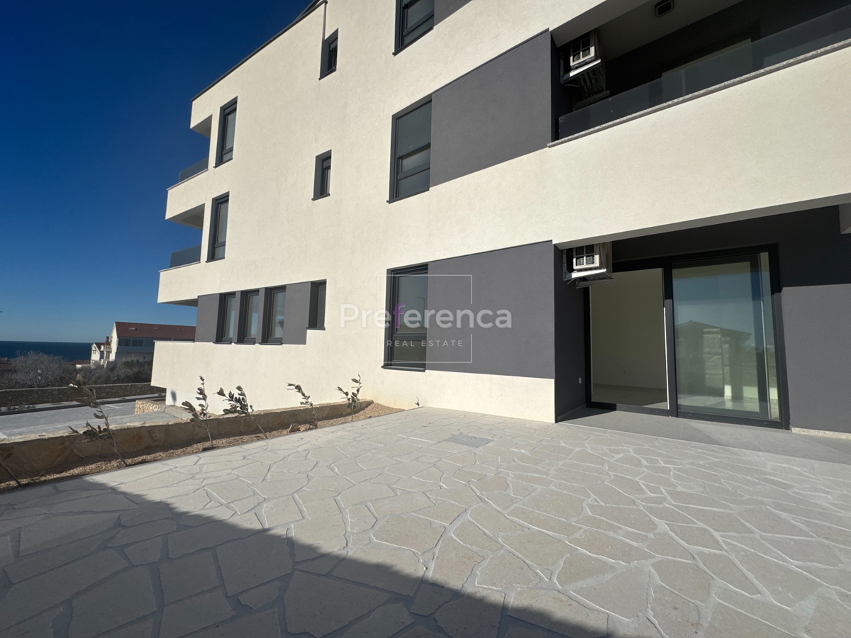 Novalja - Appartamento con due camere da letto e giardino