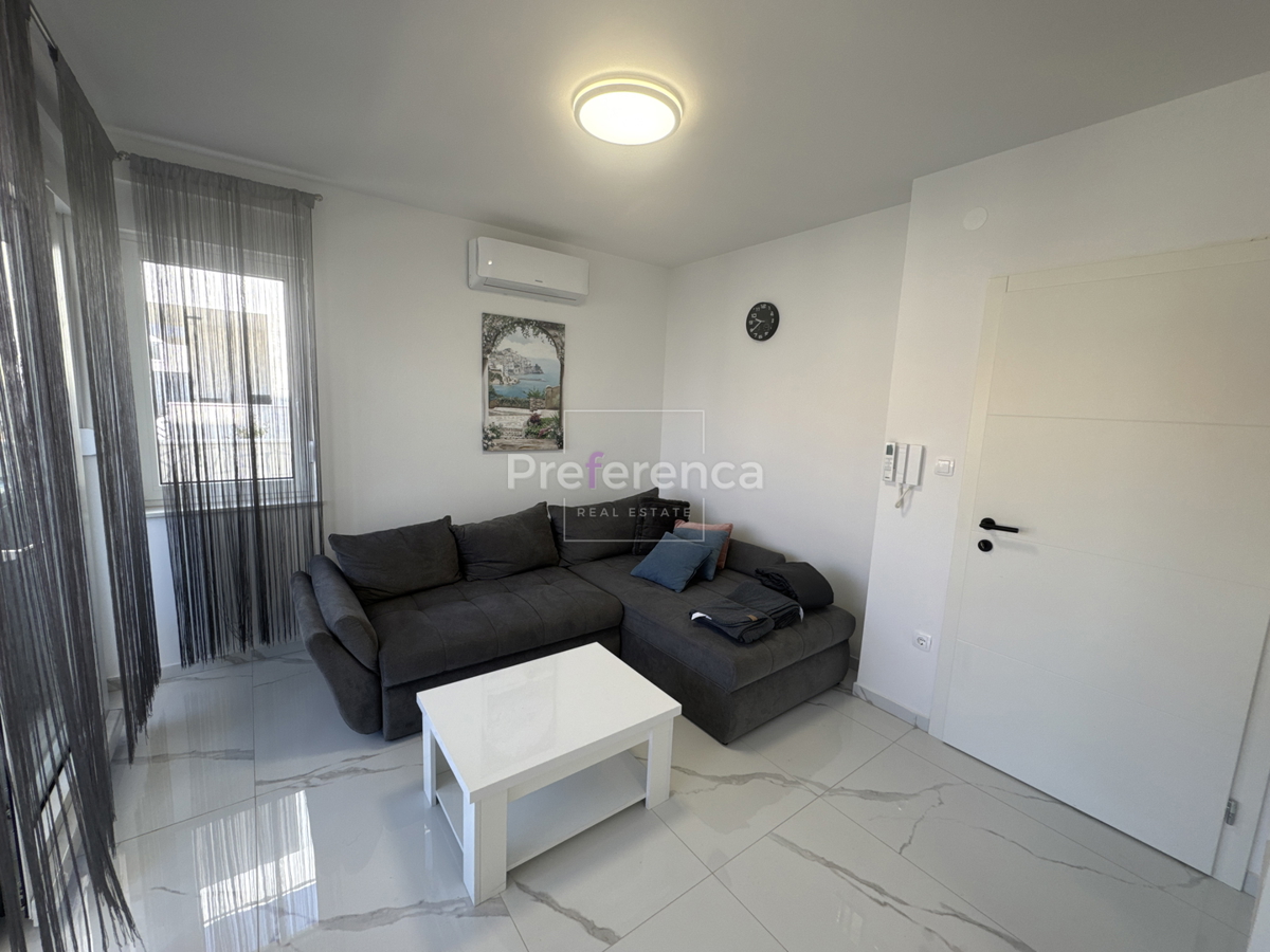 Novalja - appartamento bilocale al piano terra