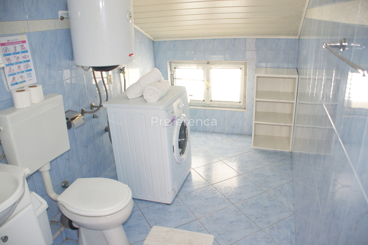 Zubovići - appartamento bilocale vicino alla spiaggia