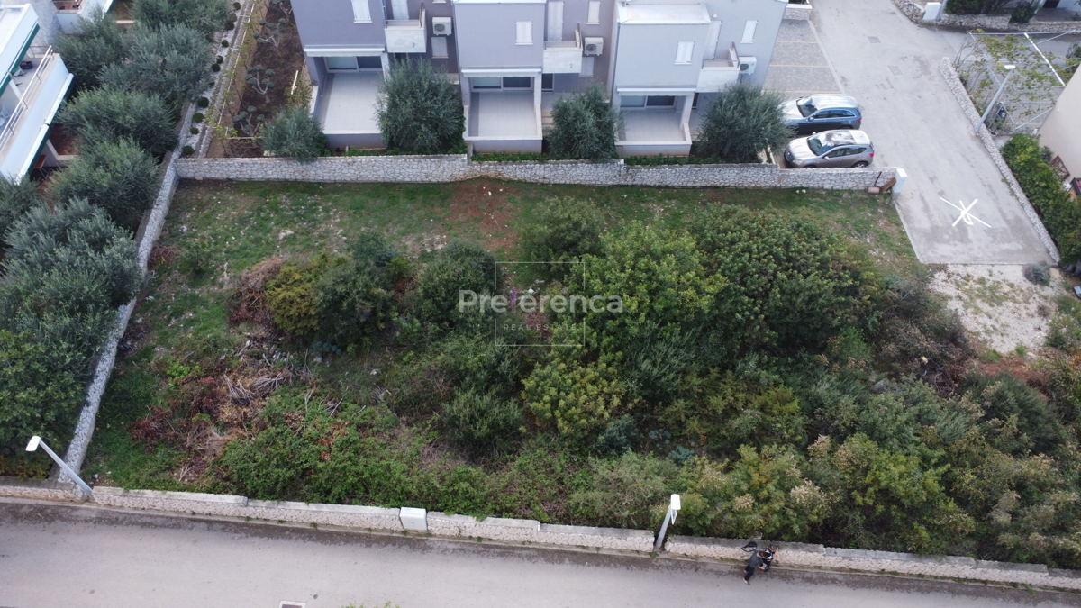 Novalja - terreno edificabile - OCCASIONE