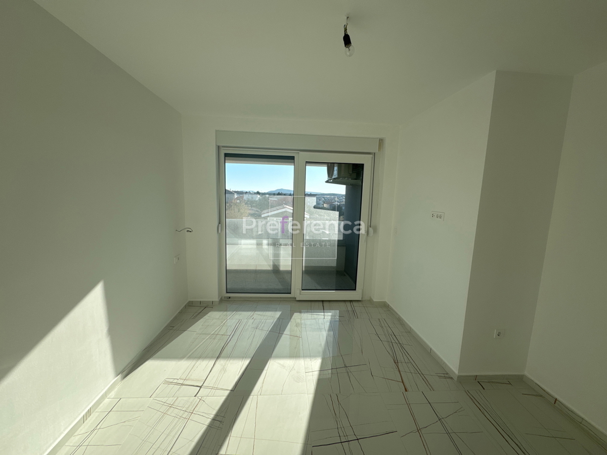 Novalja - appartamento con due camere da letto al primo piano