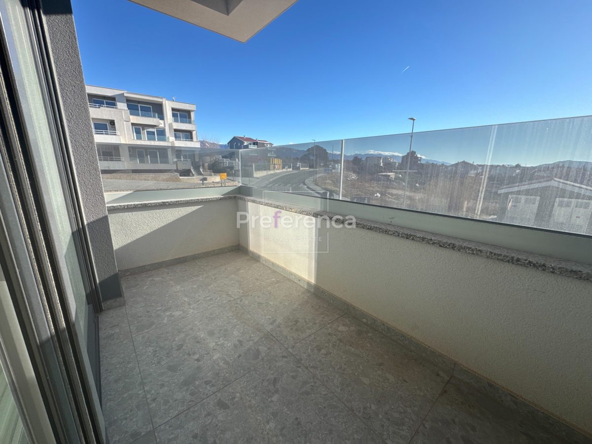 Novalja - appartamento con due camere da letto al primo piano