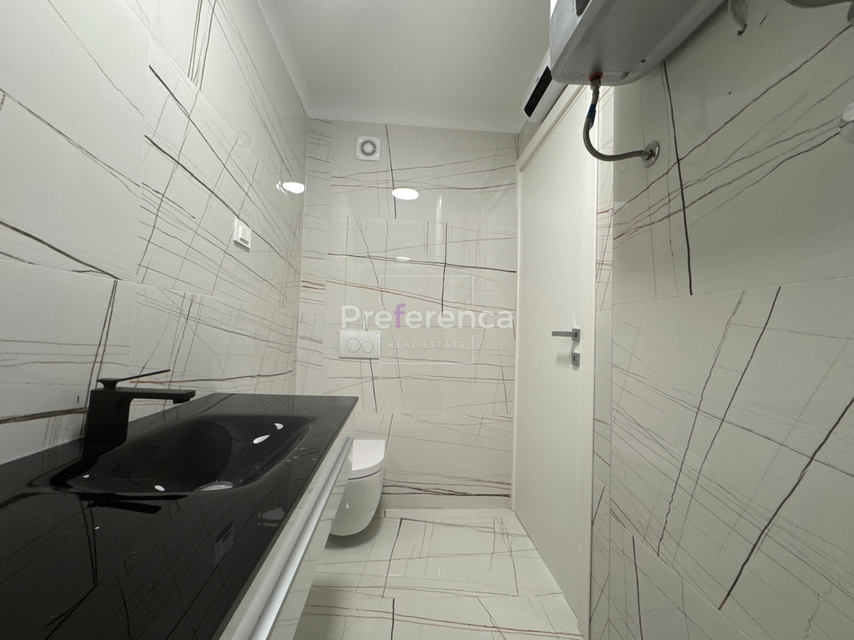 Novalja - appartamento con due camere da letto al primo piano