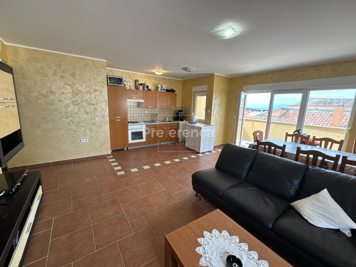 Novalja - appartamento trilocale con vista mare