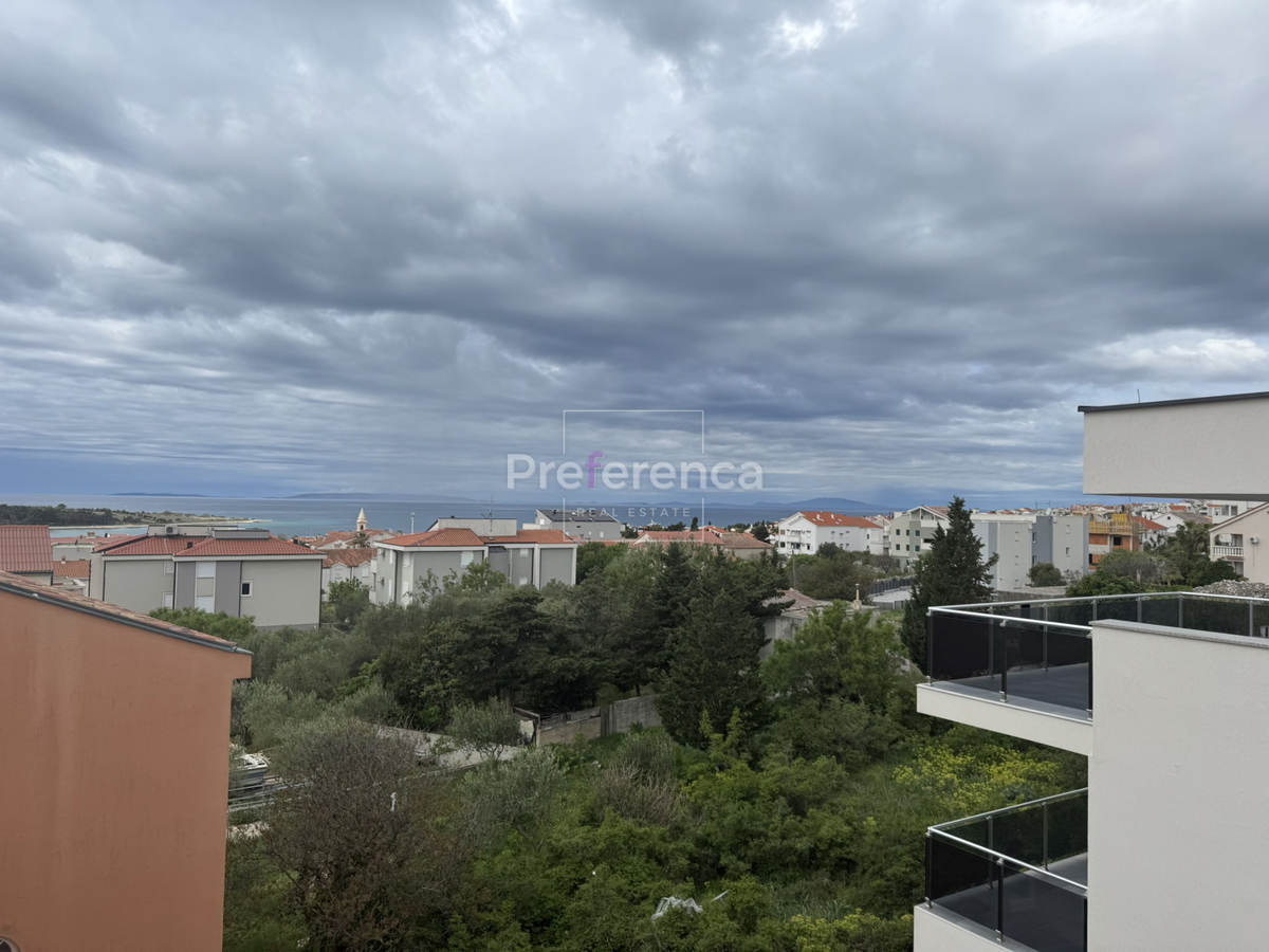 Novalja - appartamento trilocale con vista mare