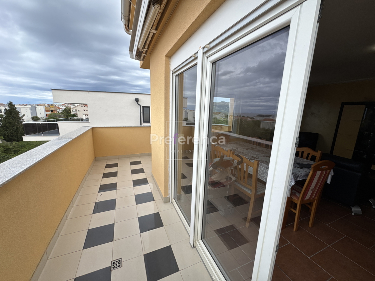 Novalja - appartamento trilocale con vista mare