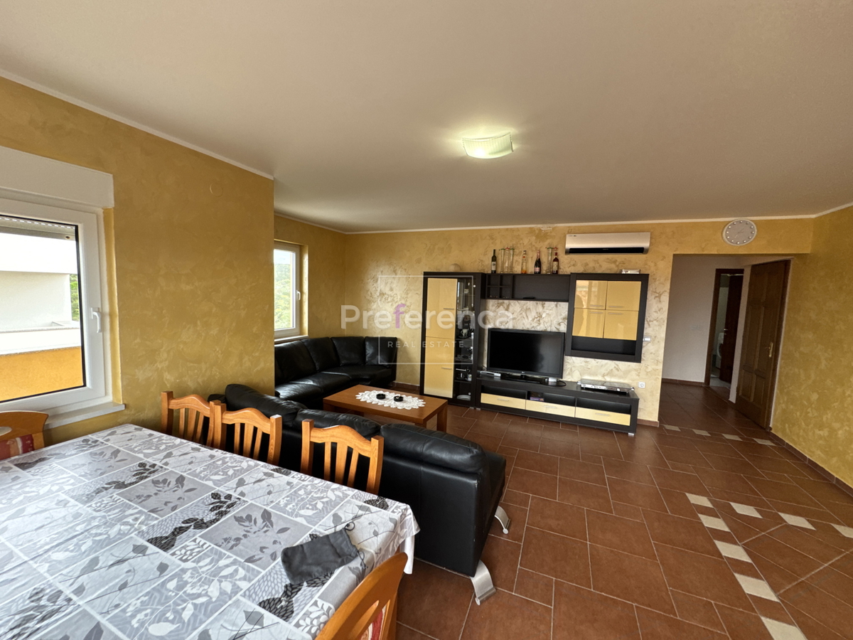 Novalja - appartamento trilocale con vista mare