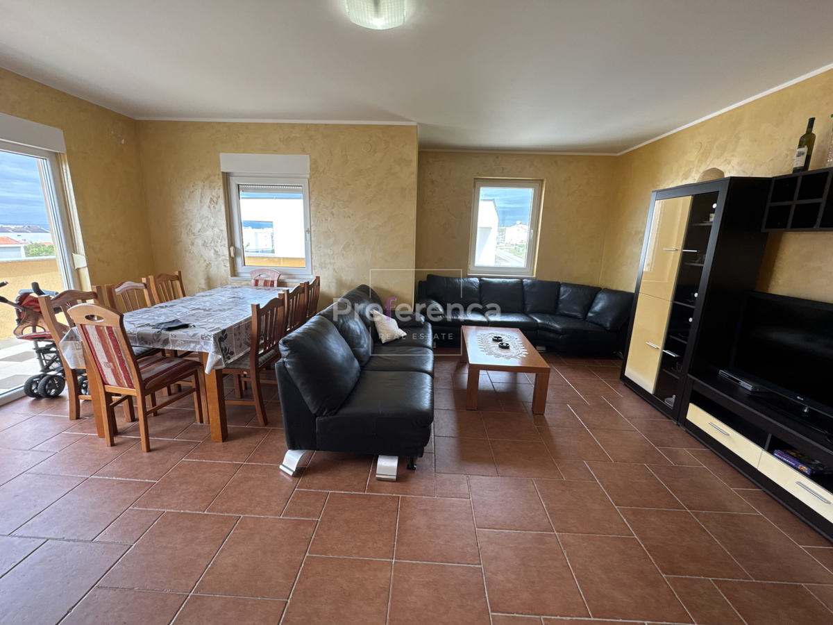 Novalja - appartamento trilocale con vista mare