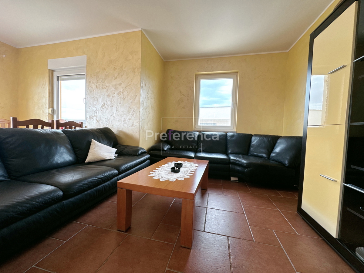 Novalja - appartamento trilocale con vista mare