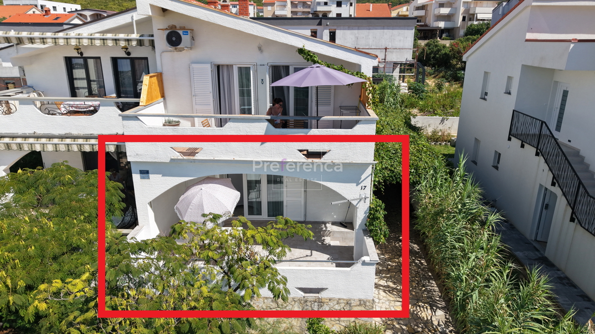 Stara Novalja - appartamento con due camere al piano terra