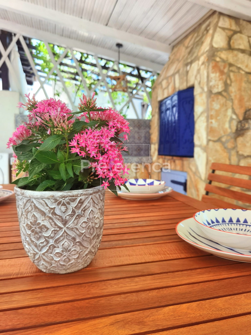 Stara Novalja - appartamento con due camere al piano terra