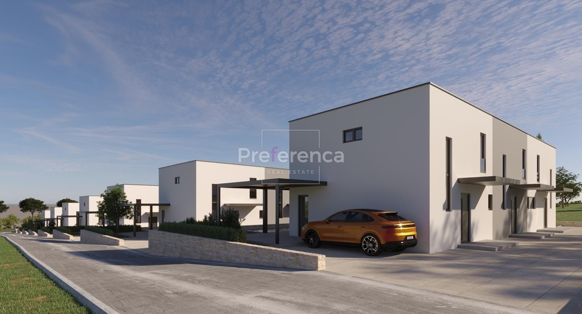 Mandre - appartamento su due piani con giardino