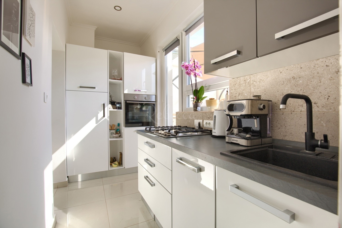 Pula, appartamento bilocale, piano terra, vicino all'Arena