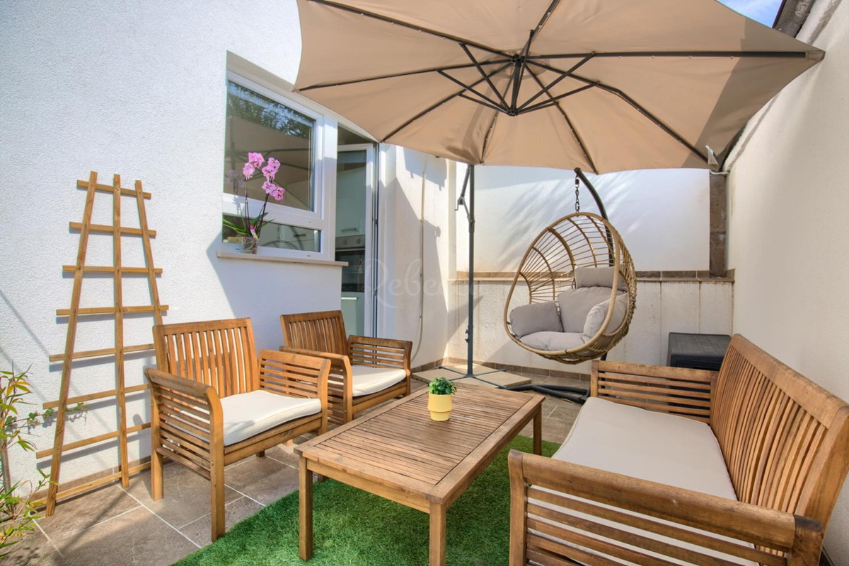 Pula, appartamento bilocale, piano terra, vicino all'Arena