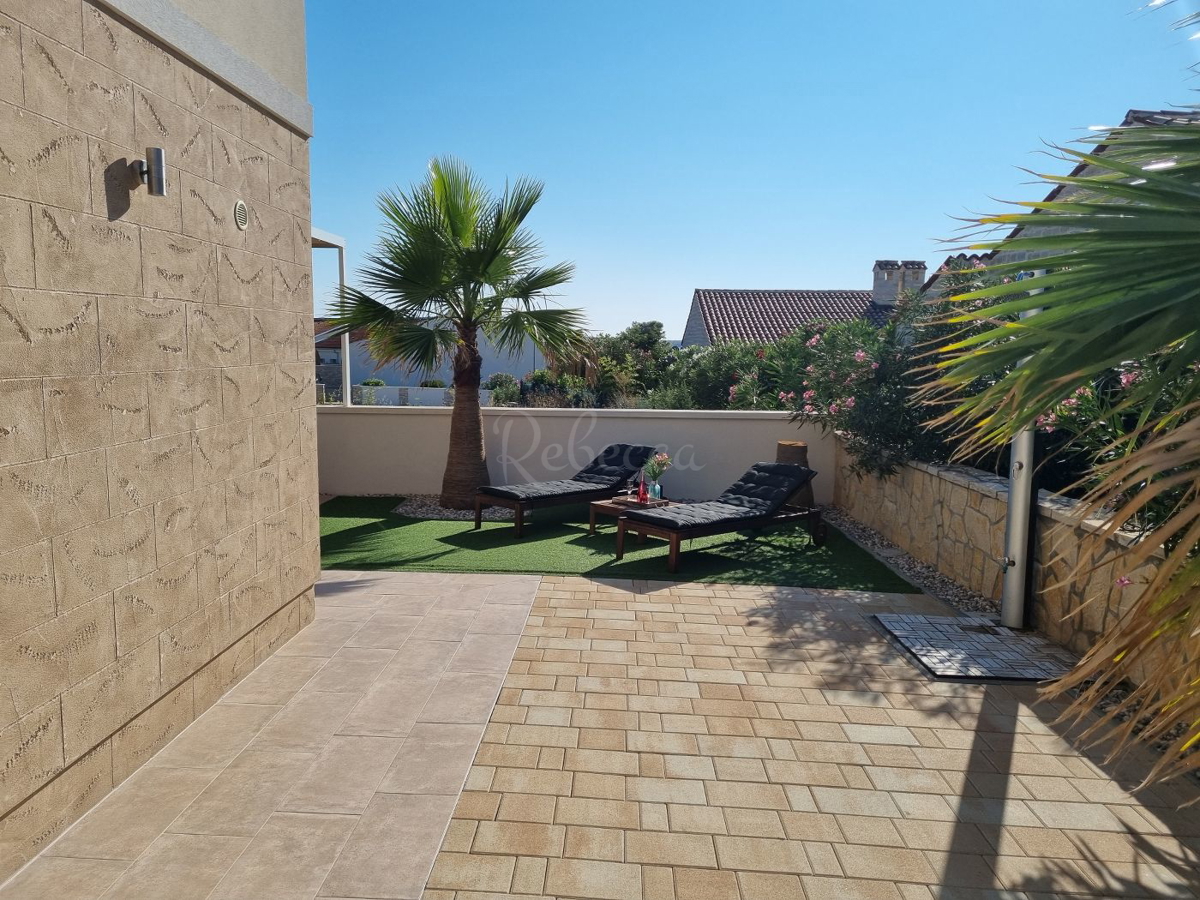 Casa 130 m2, 3 camere da letto, 100 m dal mare, Medolino