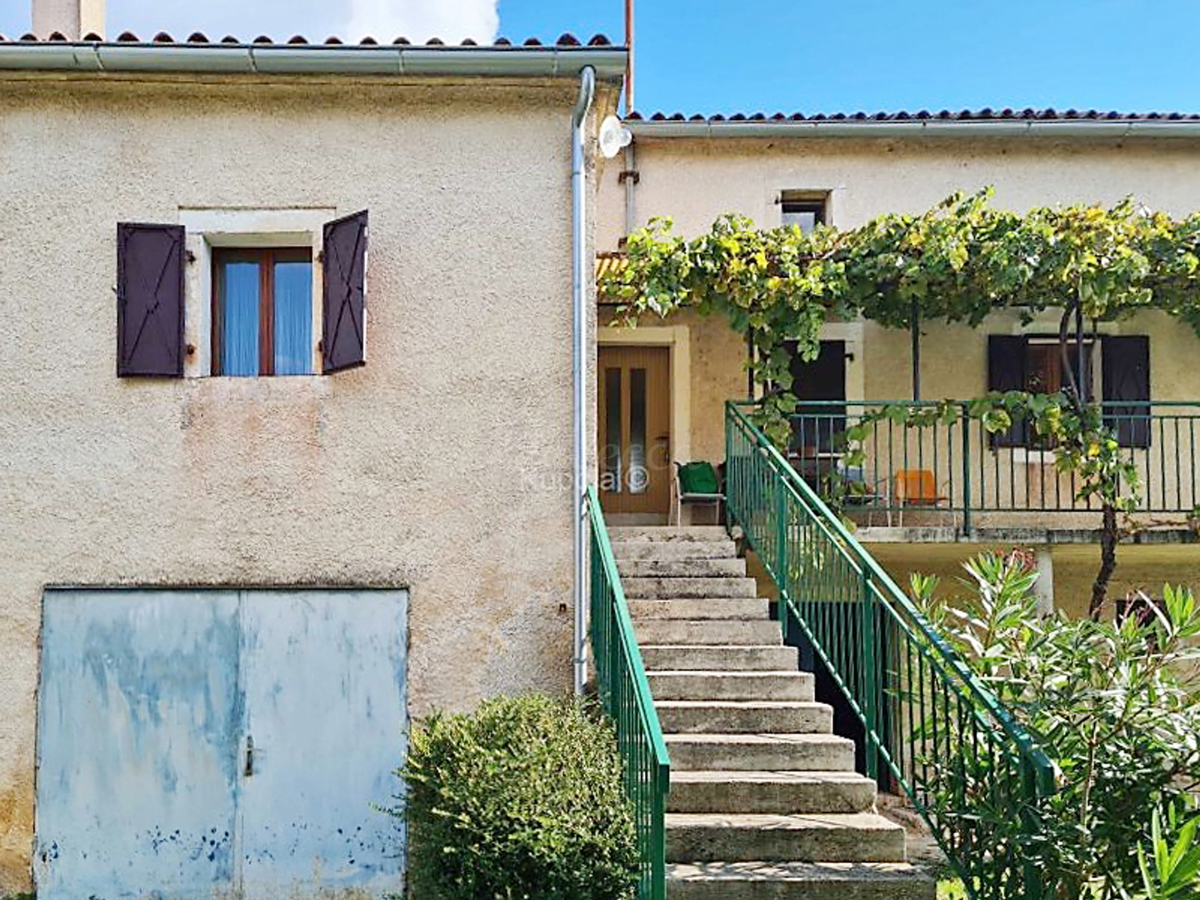 Canfanaro, Barat, casa in pietra d'Istria da ristrutturare