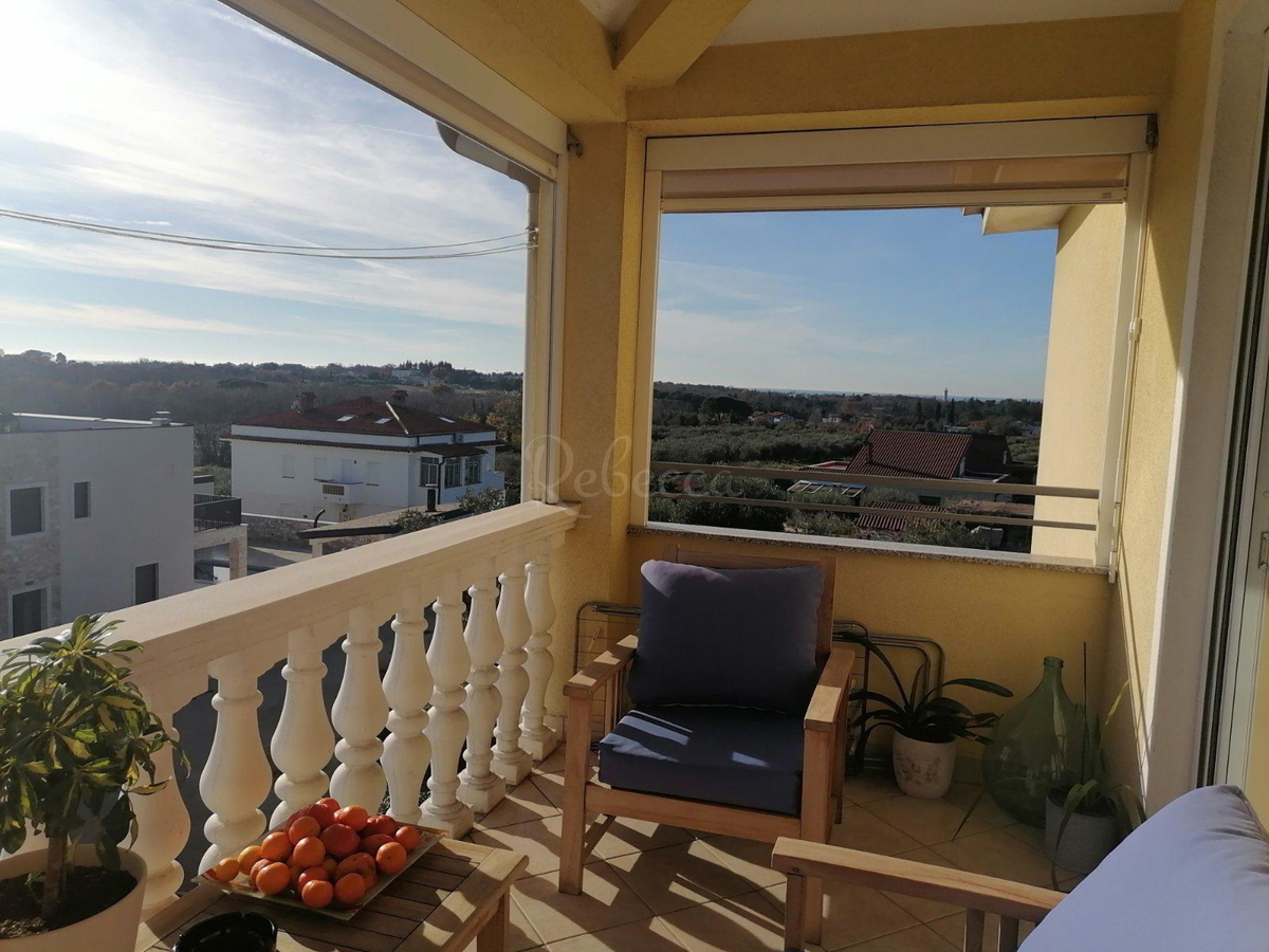 ISTRIA, UMAGO DINTORNI, APPARTAMENTO CON GIARDINO E VISTA MARE