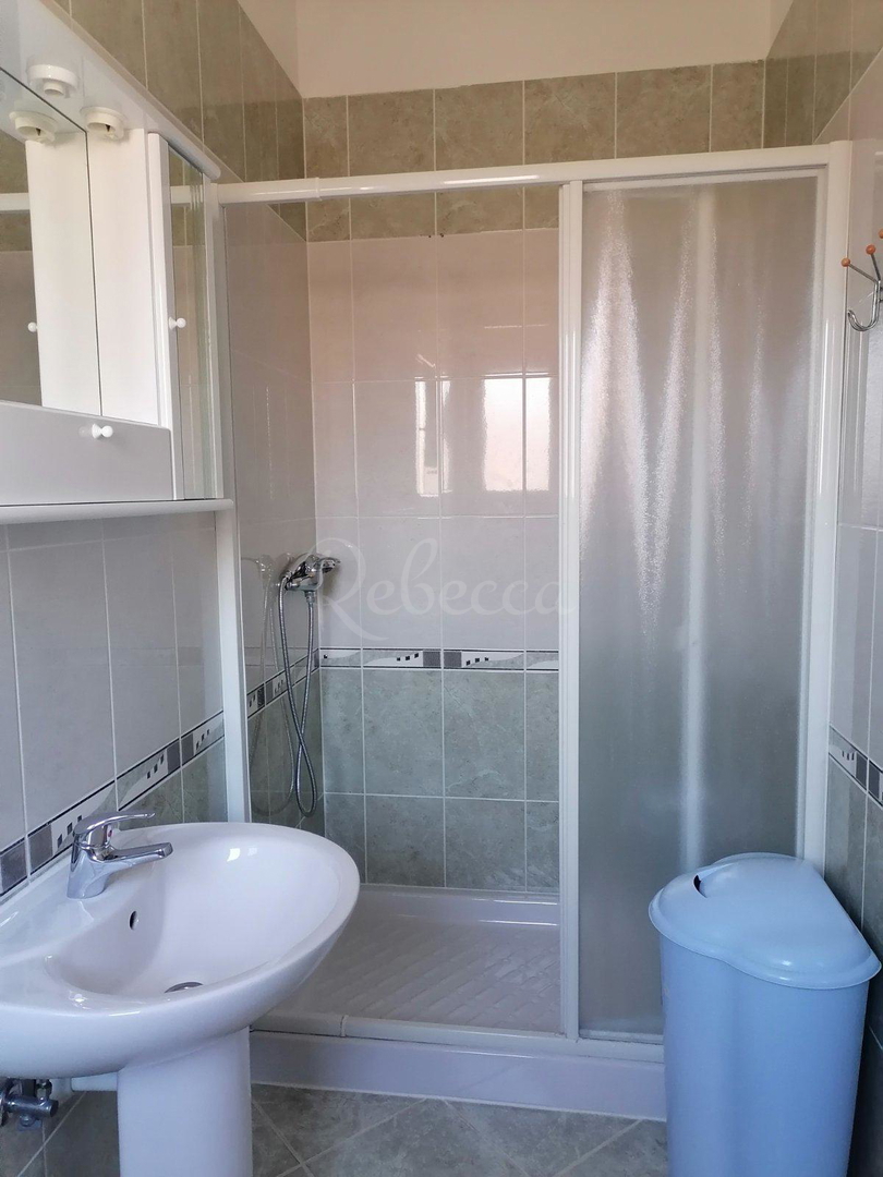 ISTRIA, UMAGO DINTORNI, APPARTAMENTO CON GIARDINO E VISTA MARE