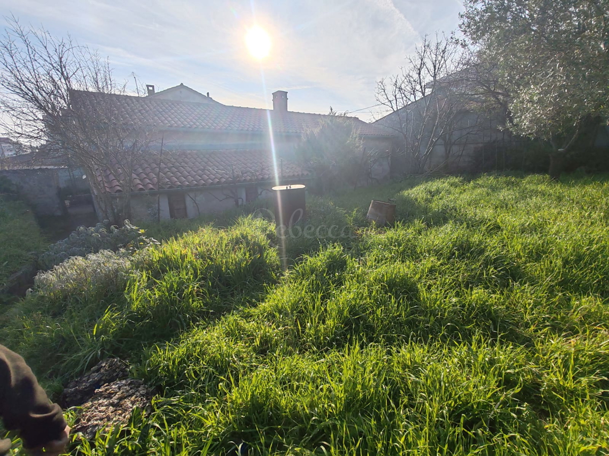 Terreno edificabile Pula, Šijana 620 m2