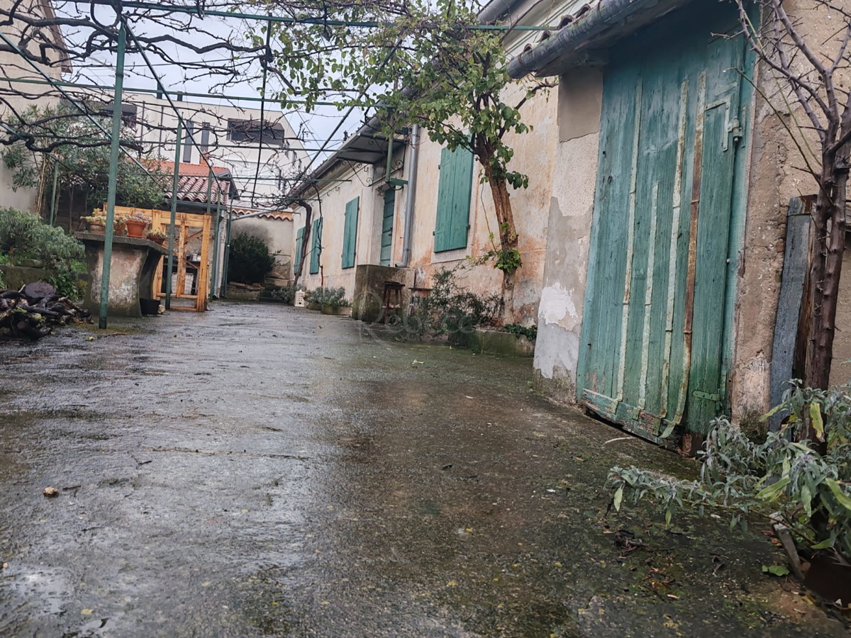 Terreno edificabile Pula, Šijana 620 m2