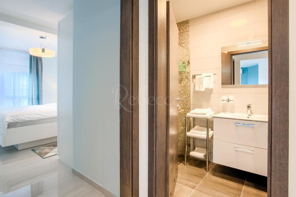 Appartamento 55 m2, ascensore, parcheggio, centro città, Pola