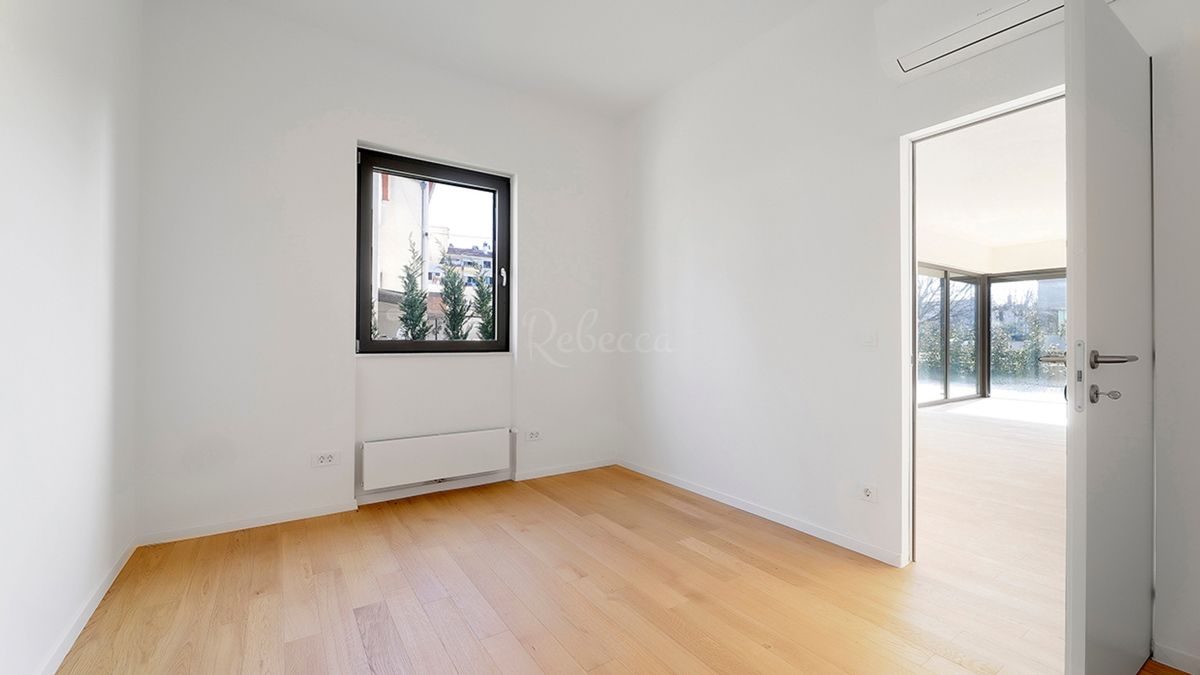 Appartamento con giardino al piano terra