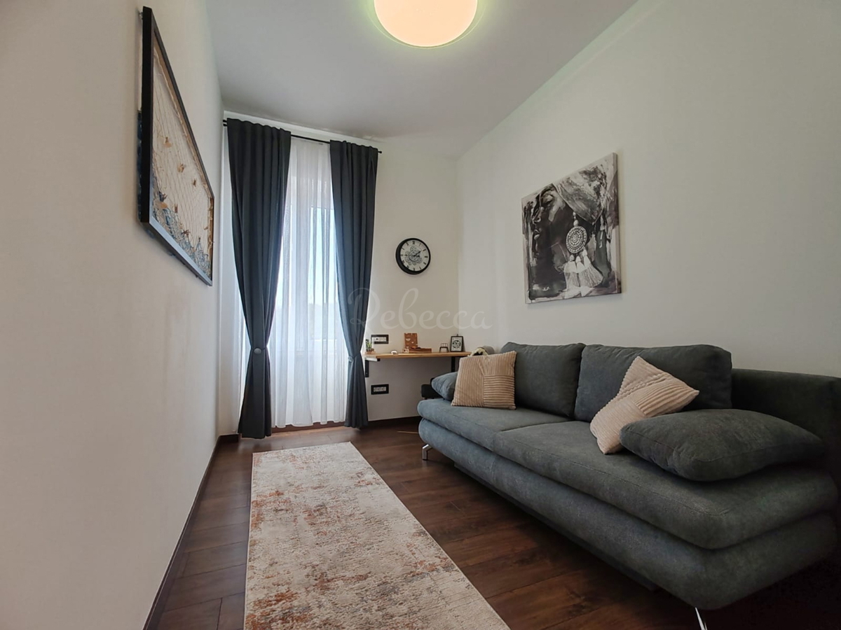 Moderno renovirano stan 62,5 m² u centru Pule, blizina Arene