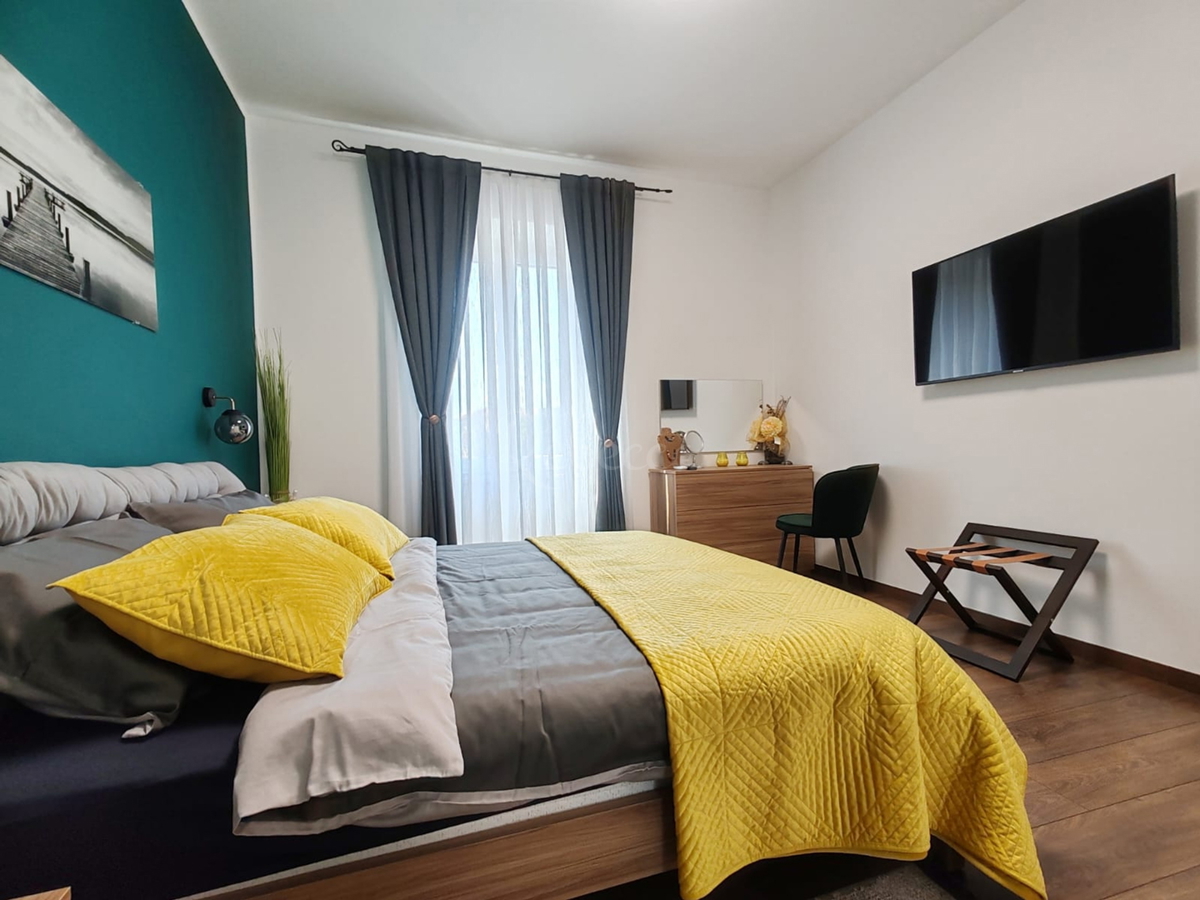 Moderno renovirano stan 62,5 m² u centru Pule, blizina Arene